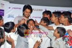 Ritesh Deshmukh at Fame Adlabs for Pink Ribbon kids show from NGO in Fame, Andheri on 4th Nov 2009 (15).JPG